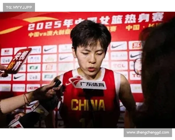 67 分狂胜!杨舒予 22 分 + 6 抢断 宫指导万次特训淬炼女篮外线火力 67 分狂胜!杨舒予 22 分 + 6 抢断 宫指导万次特训淬炼女篮外线火力