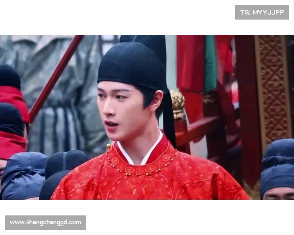 李昀锐邢武篮球路透释出!红色球服点燃体育生荷尔蒙风暴 李昀锐邢武篮球路透释出!红色球服点燃体育生荷尔蒙风暴